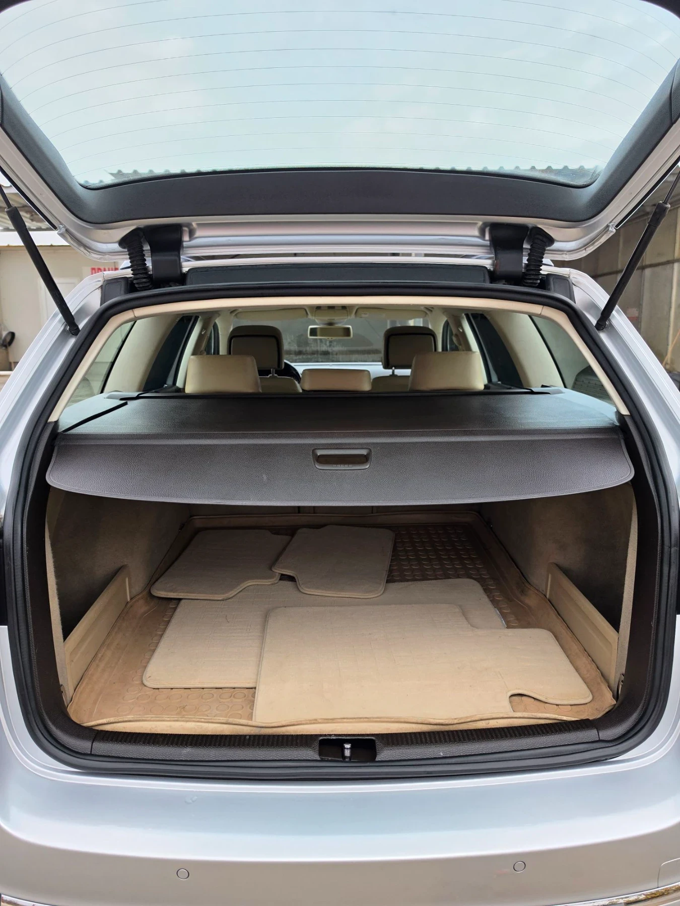 VW Passat 2.0tdi 140 коня , снимка 13 - Автомобили и джипове - 56659225