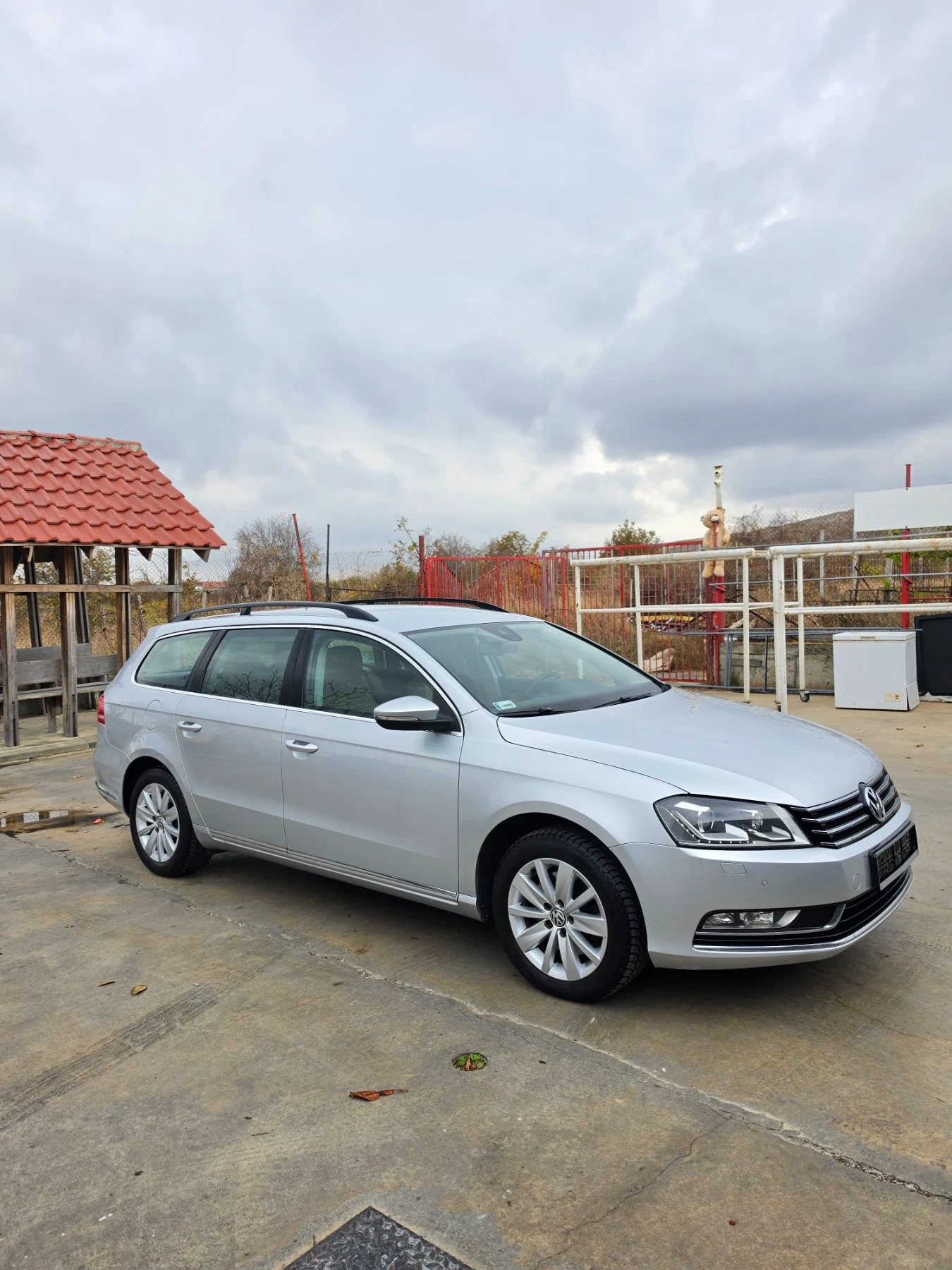 VW Passat 2.0tdi 140 коня , снимка 2 - Автомобили и джипове - 56659225