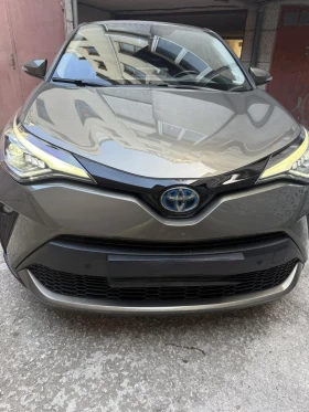     Toyota C-HR 2.0 Hybrid