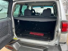 Nissan Terrano 2.7 tdi - 125кс - 7670 € / 15001.22 лв. - 82910223 9