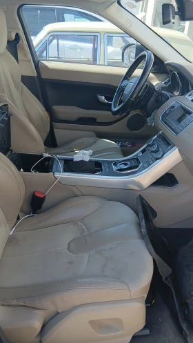 Land Rover Range Rover Evoque 2.2D AVTOMATIK - 5500 € / 10757.07 лв. - 15351536 4