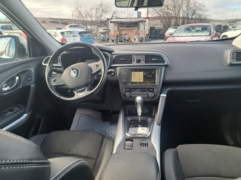 Renault Kadjar 1.5 dciEURO6, снимка 9 - Автомобили и джипове - 48544950