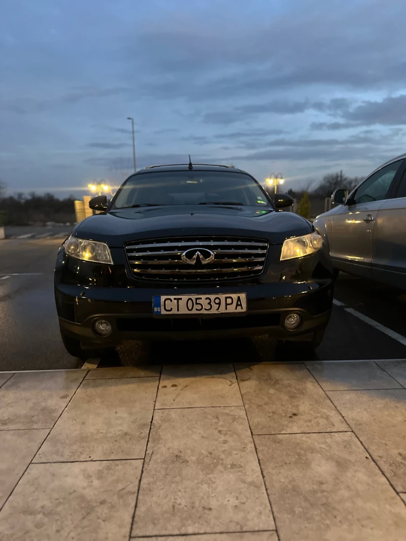 Infiniti Fx 35, снимка 4 - Автомобили и джипове - 48750979