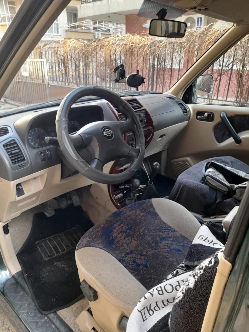 Nissan Terrano, снимка 6 - Автомобили и джипове - 48990366