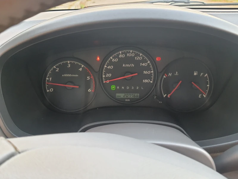 Isuzu D-max 3.00 TDI, снимка 8 - Автомобили и джипове - 52537726