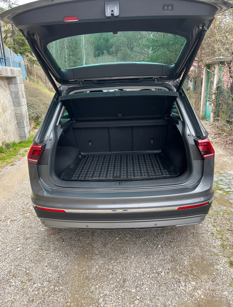 VW Tiguan, снимка 5 - Автомобили и джипове - 52486625
