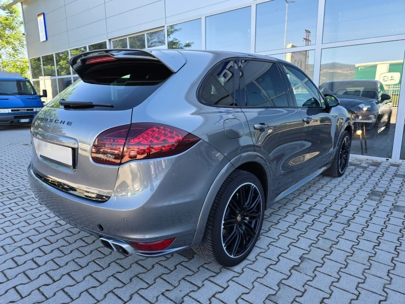 Porsche Cayenne S 4.2 Diesel, снимка 4 - Автомобили и джипове - 52401080