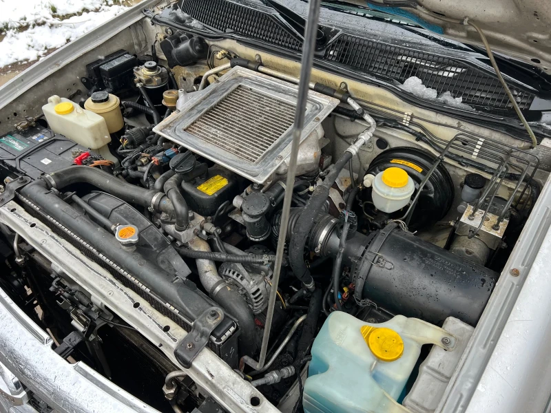 Nissan Terrano 2.7 tdi - 125кс, снимка 10 - Автомобили и джипове - 53428075