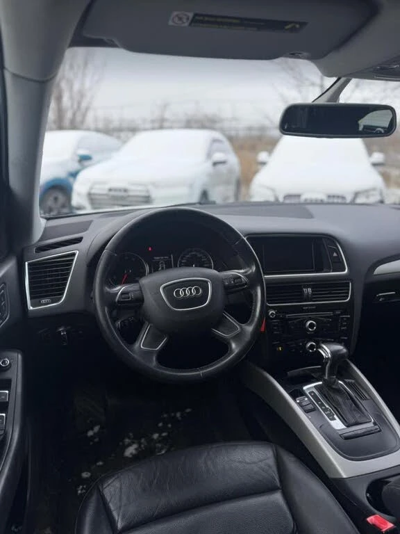 Audi Q5 2.0T* Quattro* Komfort* АвтоКредит* (ЦЕНА ДО БГ), снимка 10 - Автомобили и джипове - 53140409