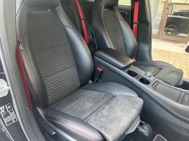 Mercedes-Benz GLA 200 AMG, снимка 10 - Автомобили и джипове - 54415185