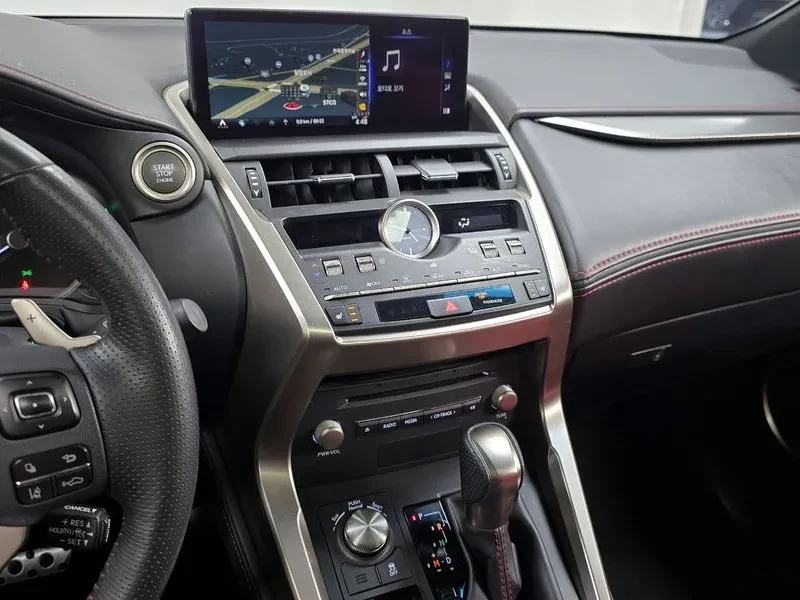 Lexus NX 300 F-SPORT, снимка 14 - Автомобили и джипове - 55740624