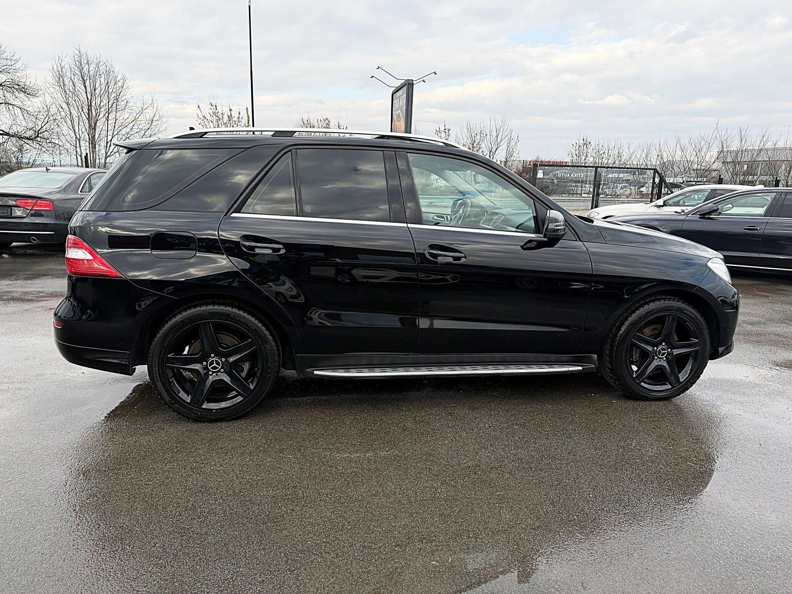 Mercedes-Benz ML 350 AMG PALET-LED-NAVI-ALKANTAR-ПОДГРЯВАНЕ-ГЕРМАНИЯ-!! - изображение 7