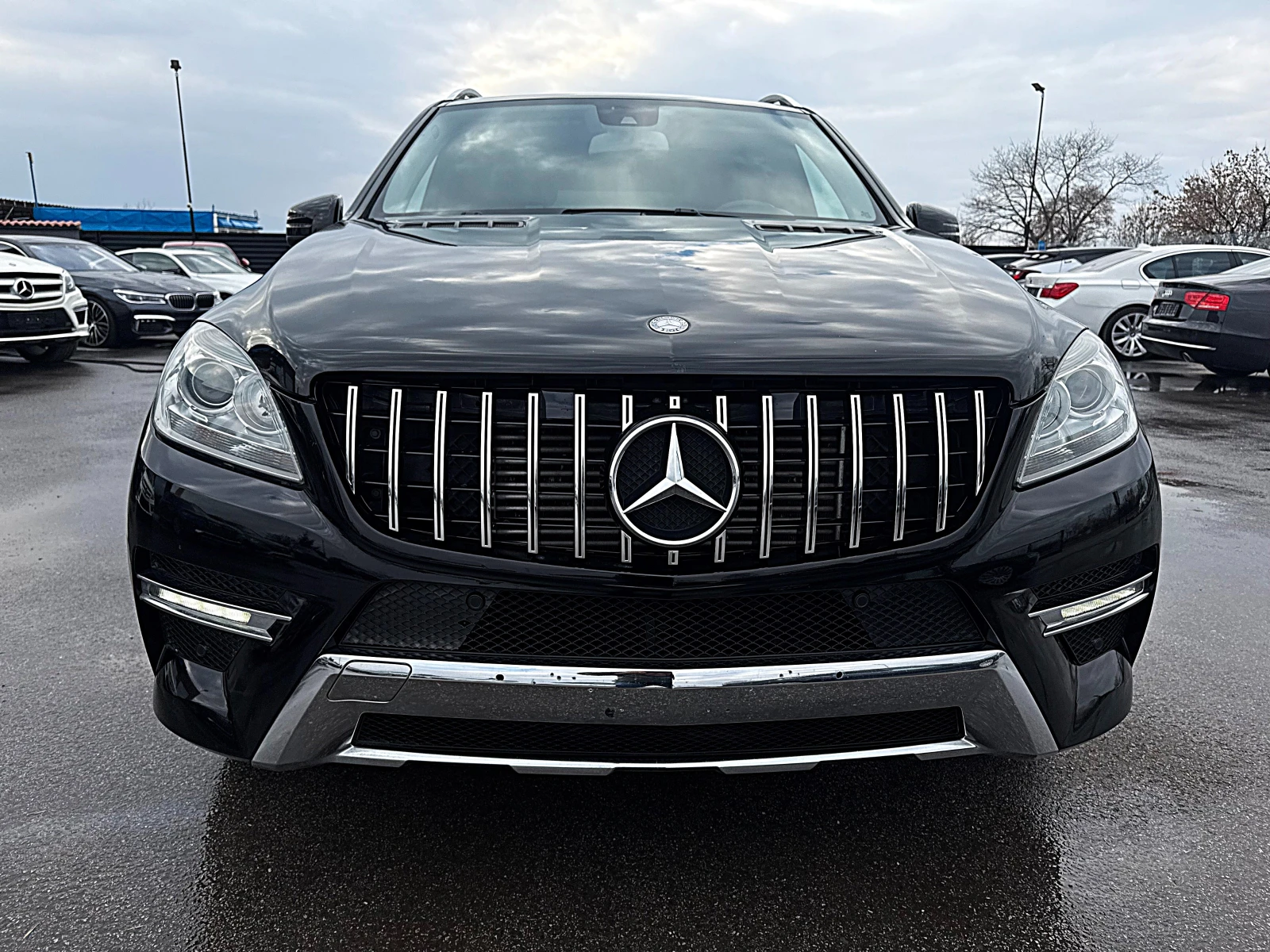 Mercedes-Benz ML 350 AMG PALET-LED-NAVI-ALKANTAR-ПОДГРЯВАНЕ-ГЕРМАНИЯ-!! | Mobile.bg — изображение 1