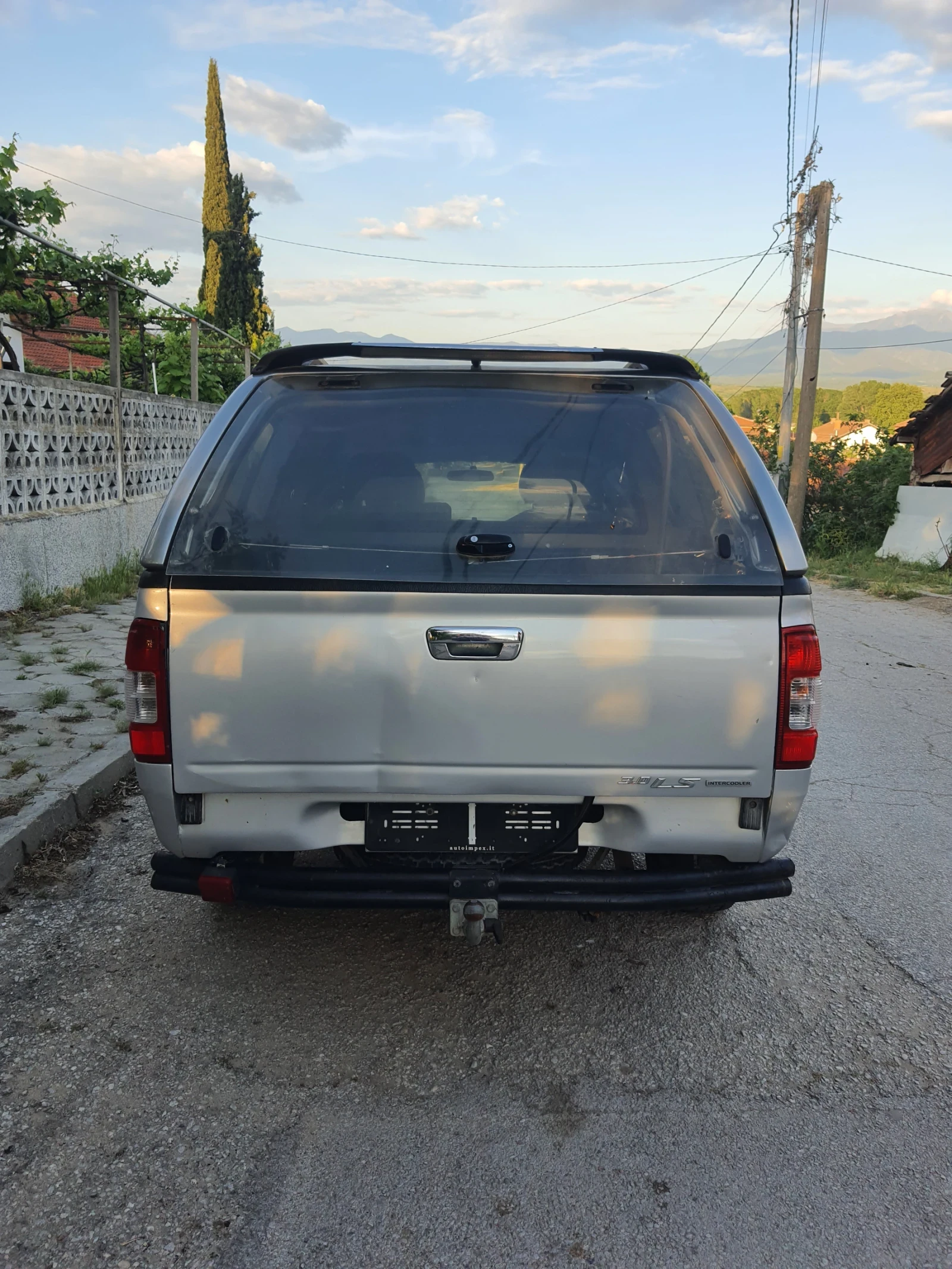 Isuzu D-max 3.00 TDI - изображение 4