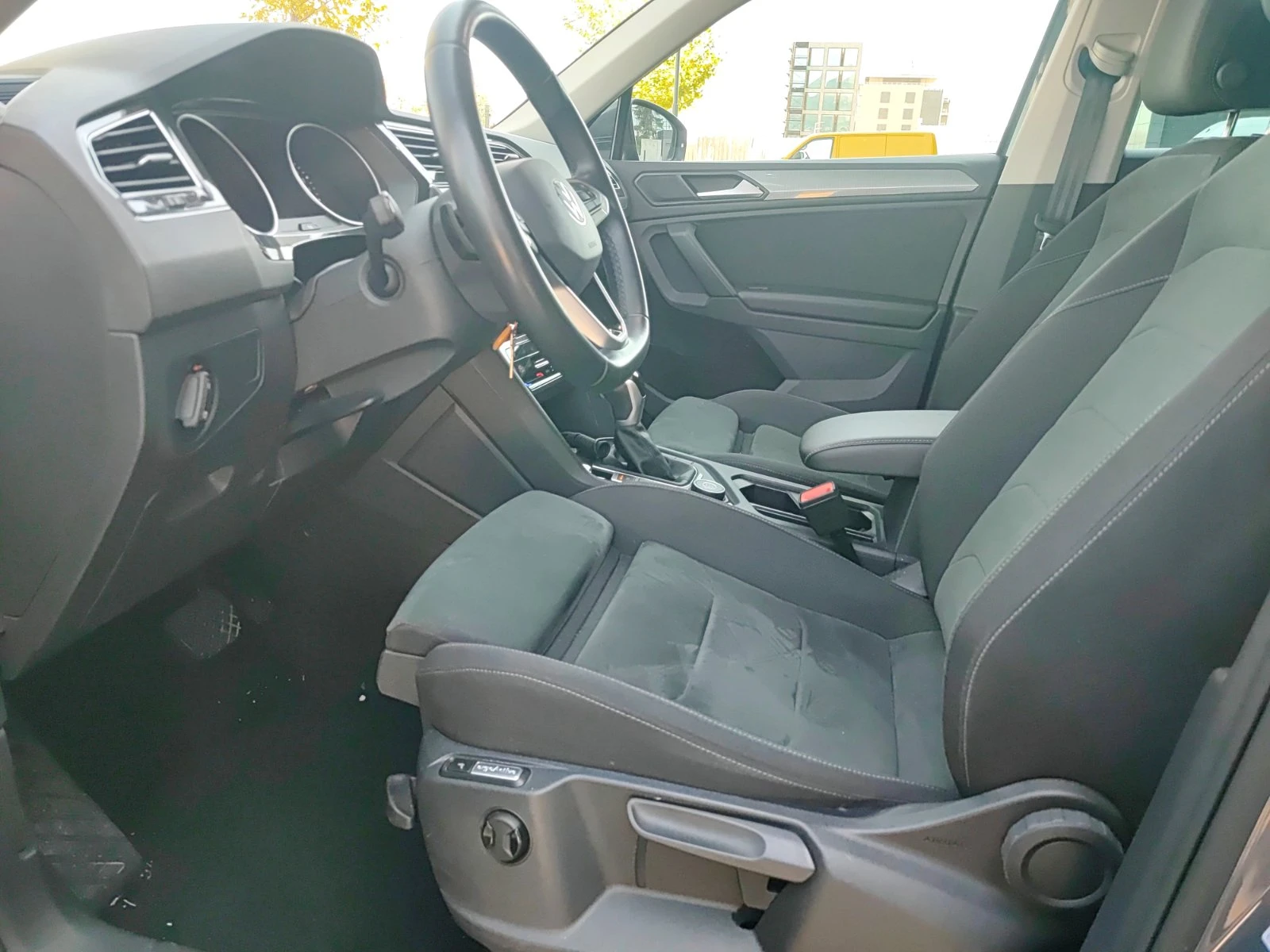 VW Tiguan 2.0 TDI 4* 4 Matrix LED | Гаранция| ErgoActive - изображение 5