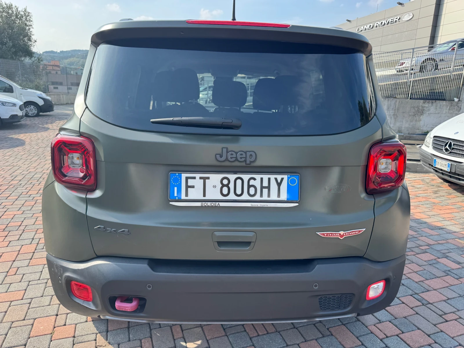 Jeep Renegade TRAILHAWK /4x4 Avtomat / LED / FULLFULL - изображение 4