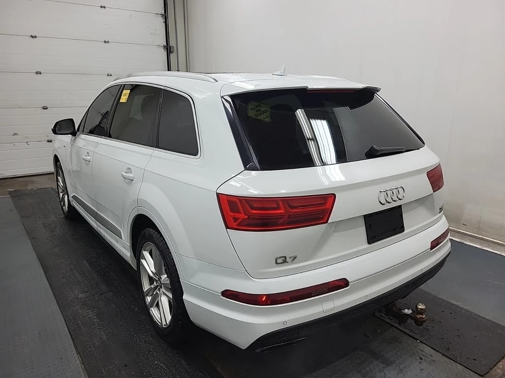 Audi Q7 * 3.0T PROGRESSIV * CARFAX * ФИНАНСИРАНЕ - изображение 4