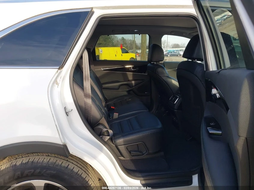 Kia Sorento 3.3L V-6 DI, DOHC, VVT, 290HP Front Wheel Drive | Mobile.bg � ����������� 8