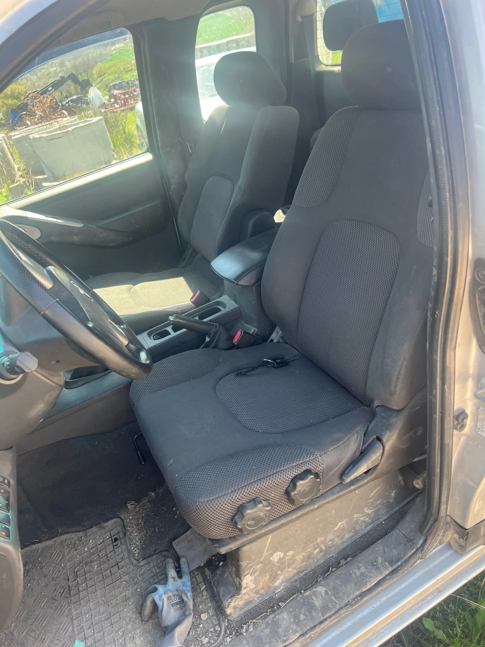 Nissan Navara 2.5  | Mobile.bg � ����������� 13