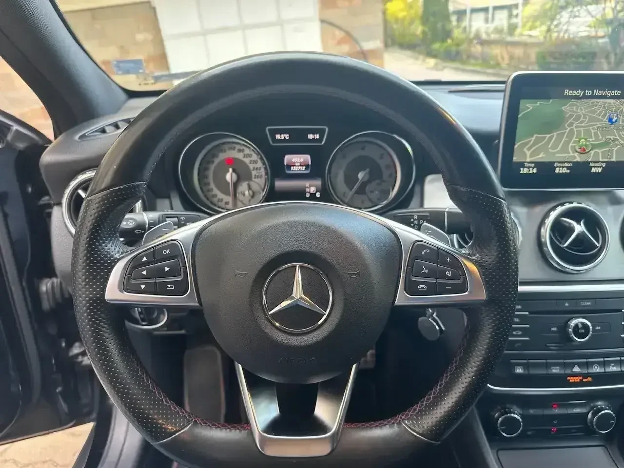 Mercedes-Benz GLA 200 AMG, снимка 7 - Автомобили и джипове - 54415185