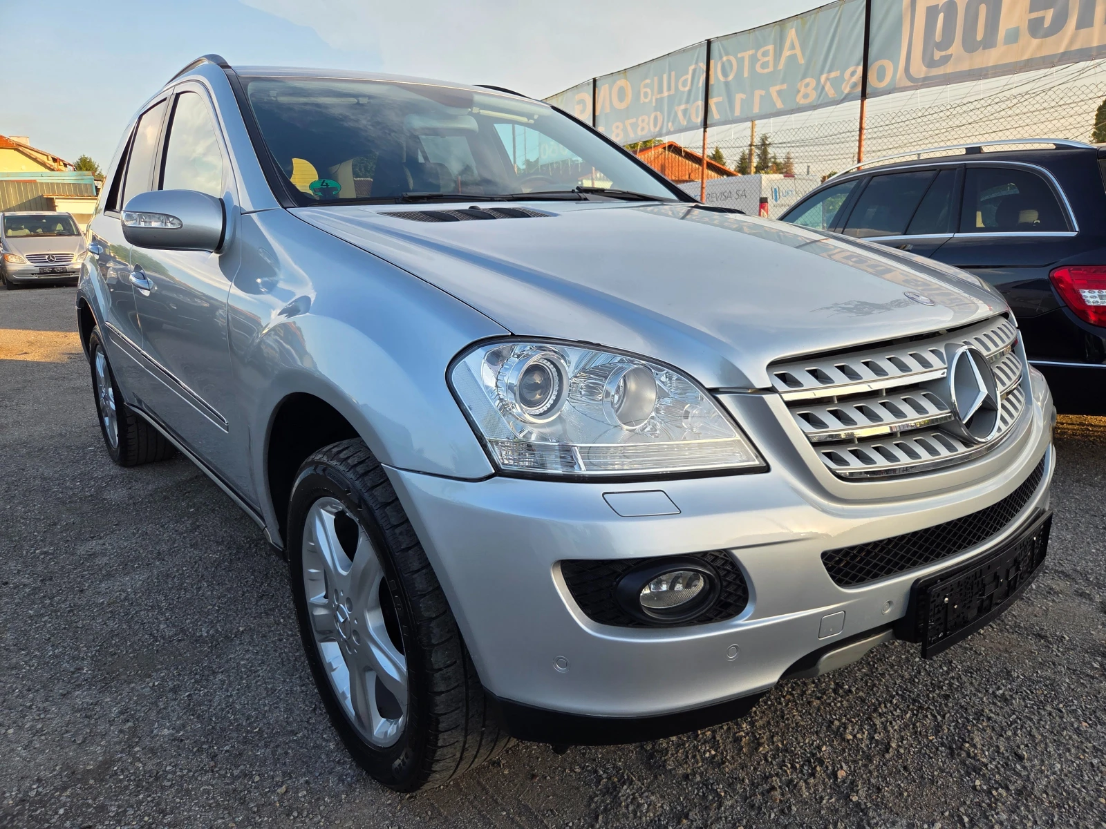 Mercedes-Benz ML 320 3.2 CDI, снимка 3 - Автомобили и джипове - 55036294
