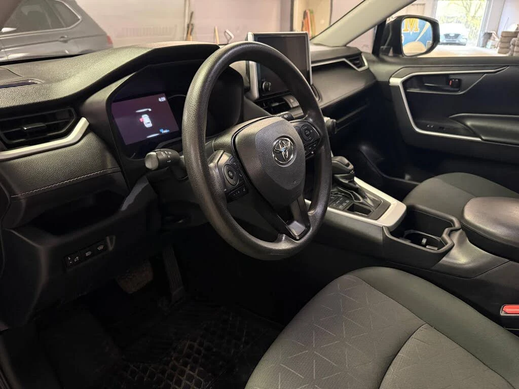 Toyota Rav4 2.5 LE AWD , снимка 10 - Автомобили и джипове - 56114237