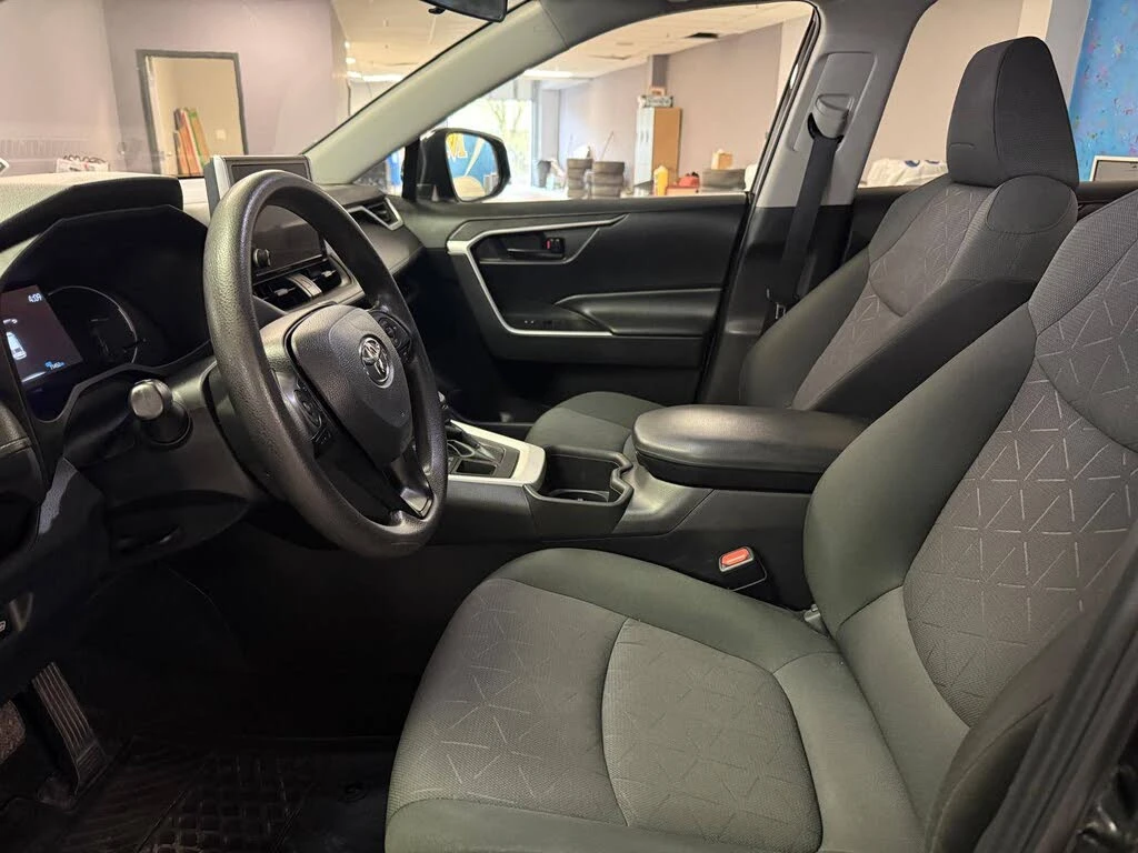 Toyota Rav4 2.5 LE AWD , снимка 6 - Автомобили и джипове - 56114237