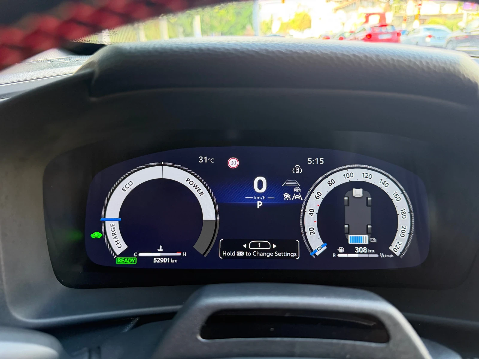 Toyota C-HR  2.0 HEV GR SPORT AWD Гаранция, снимка 17 - Автомобили и джипове - 56202284