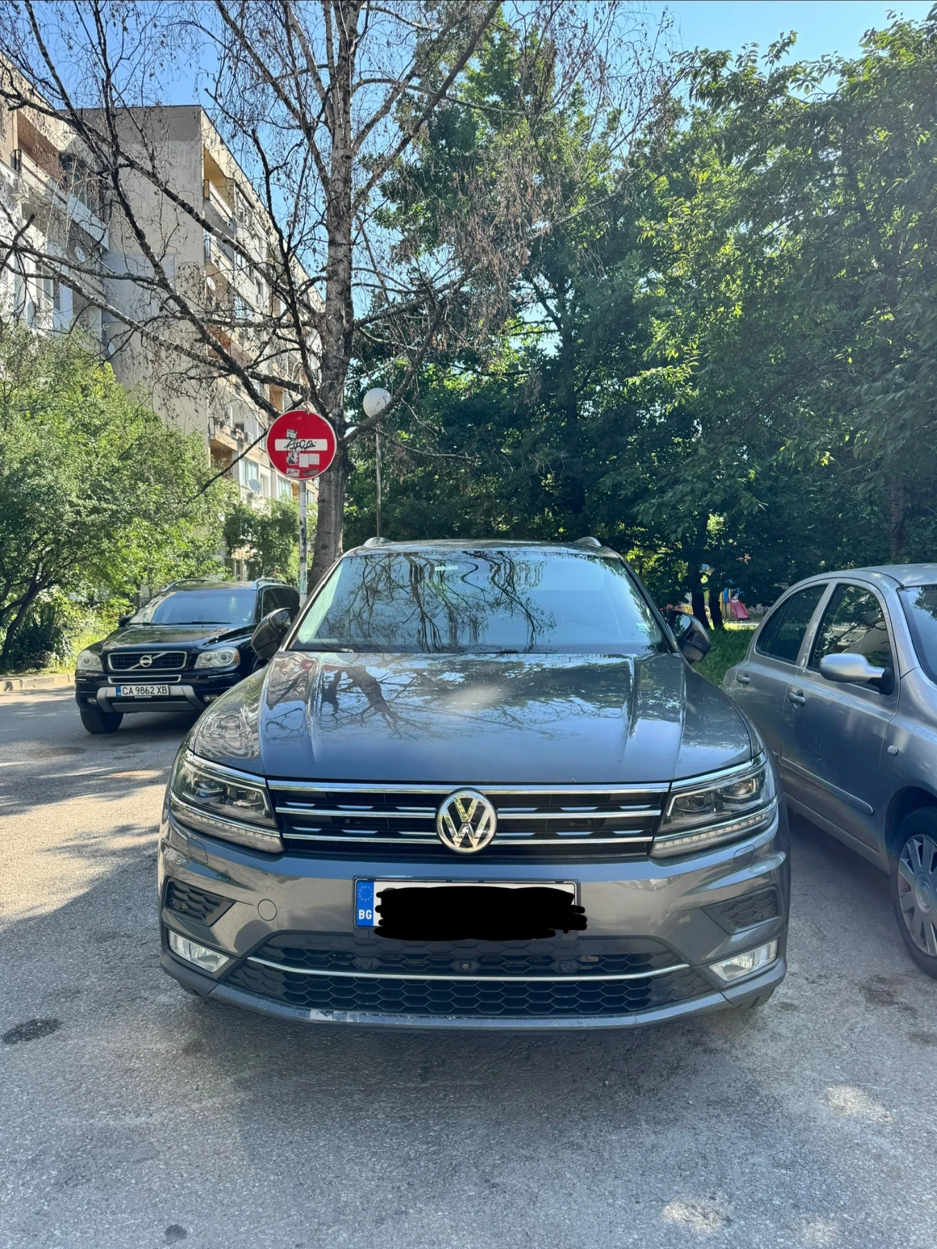 VW Tiguan 2.0 TDI 4motion, снимка 3 - Автомобили и джипове - 56216250