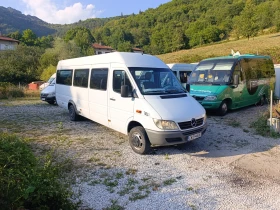 Mercedes-Benz Sprinter 518 2 КЛИМАТИКА, ПЕЧКА, АВТОМ.ВРАТА | Auto.bg — изображение 15
