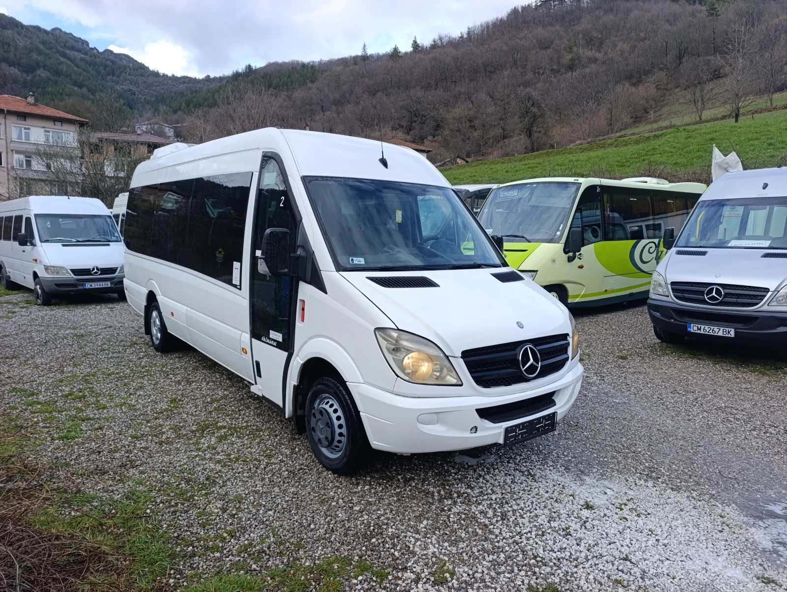 Mercedes-Benz Sprinter 518 2 КЛИМАТИКА, ПЕЧКА, АВТОМ.ВРАТА | Auto.bg — изображение 1