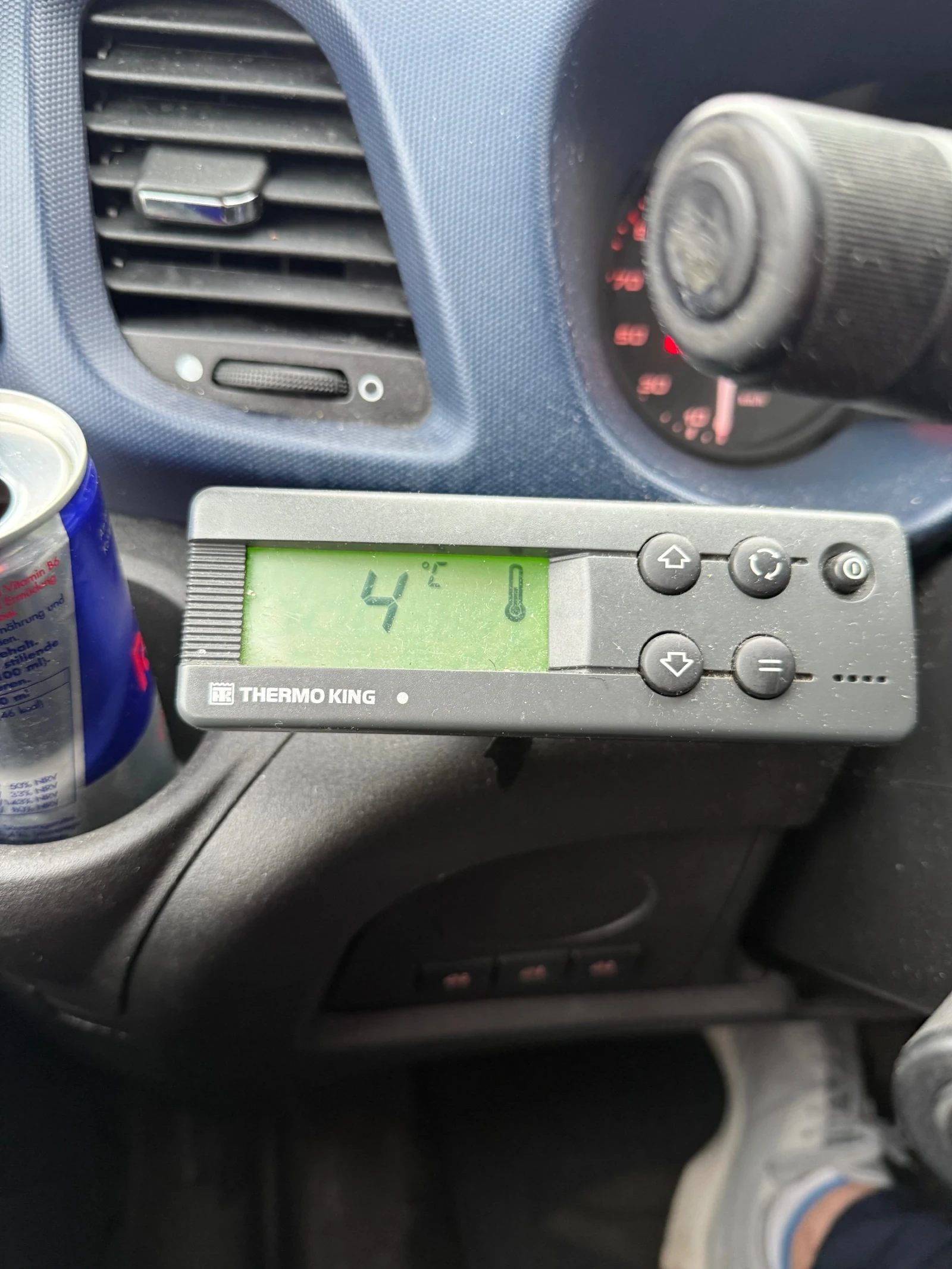 Iveco 35c18 ХЛАДИЛЕН, снимка 9 - Бусове и автобуси - 55239567