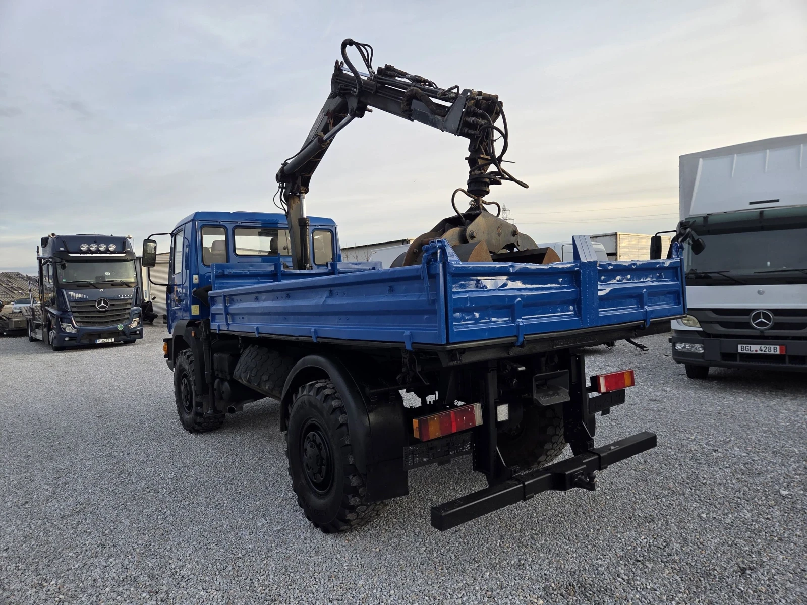 Man L 10.163, 4 х 4, Бързи Бавни, Самосвал + Кран - изображение 3