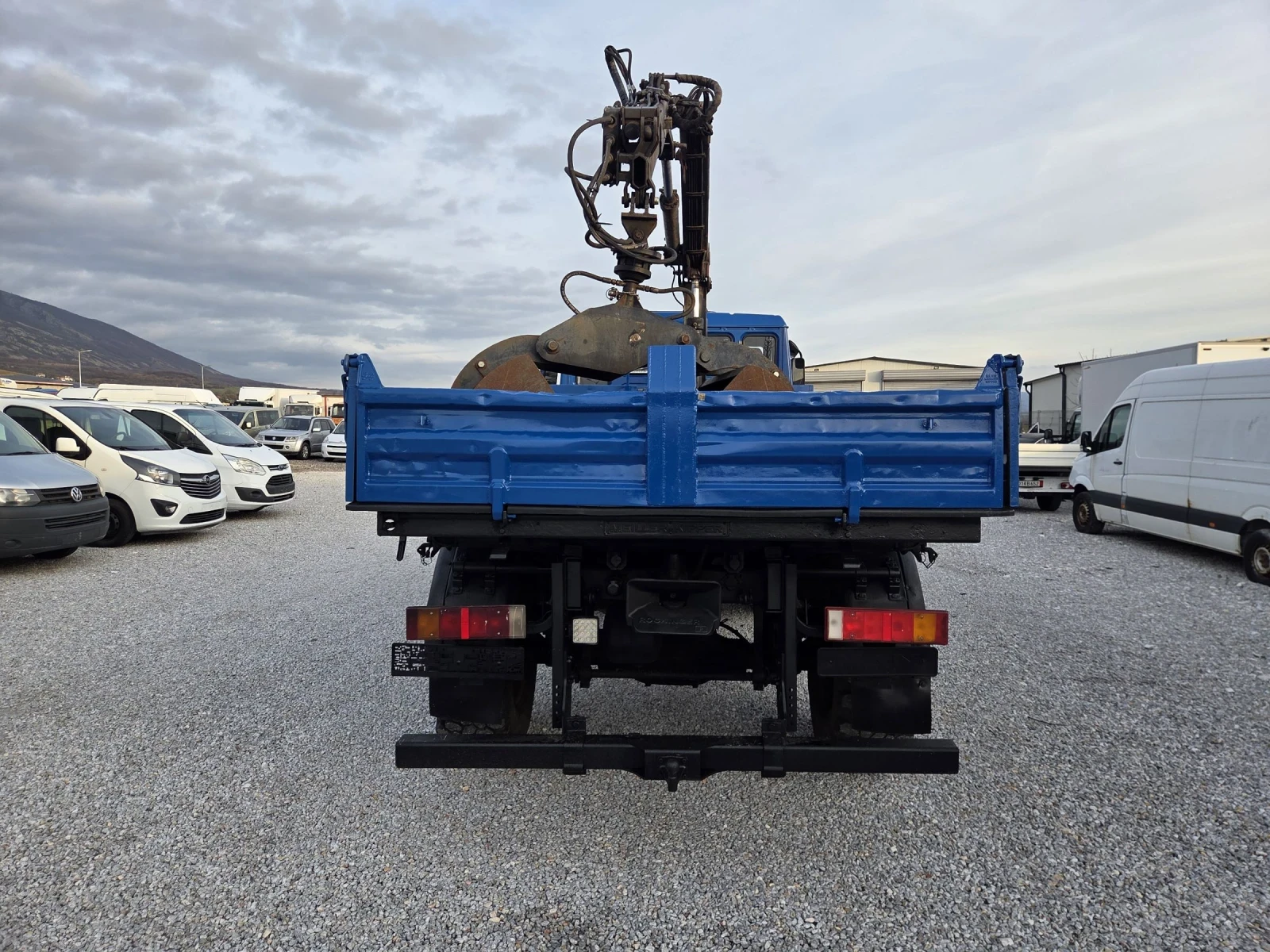 Man L 10.163, 4 х 4, Бързи Бавни, Самосвал + Кран - изображение 4