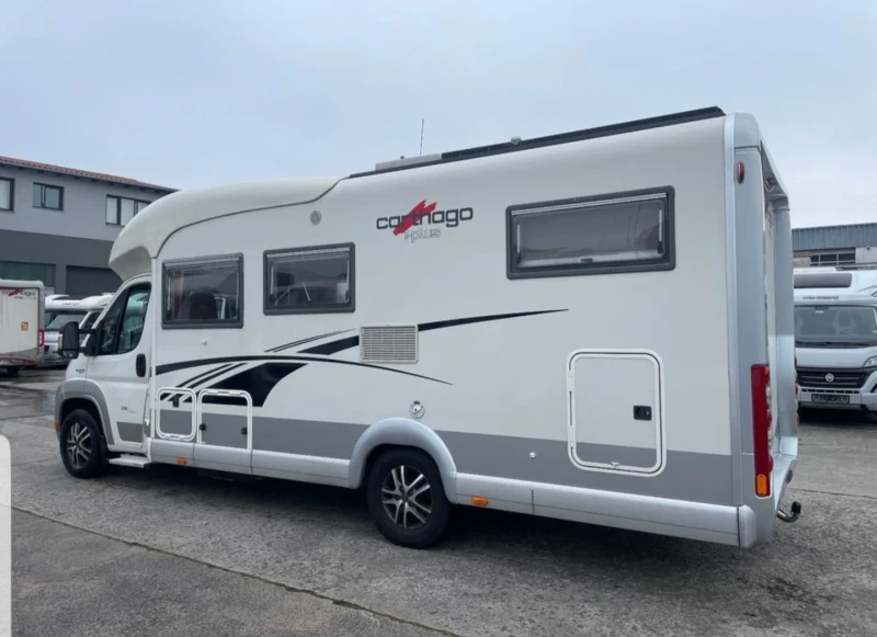 Кемпер Carthago Chic - C line T Plus 3.0 Motor 160 kc, снимка 7 - Каравани и кемпери - 53078779