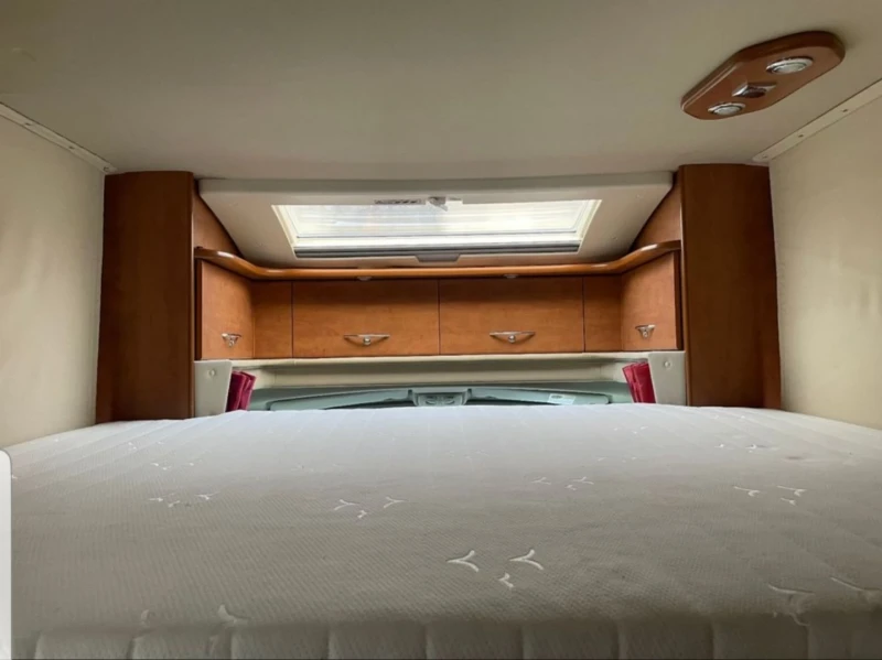 Кемпер Carthago Chic - C line T Plus 3.0 Motor 160 kc, снимка 16 - Каравани и кемпери - 53078779