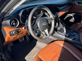 Alfa Romeo Giulia * 4dr Sdn AWD * PANO* KEYLESS* ПОДГРЕВ* , снимка 5