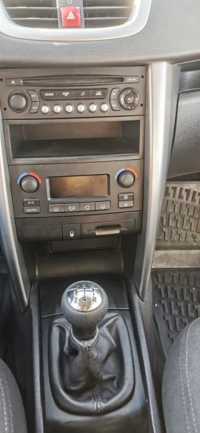 Peugeot 207 1.4, снимка 6