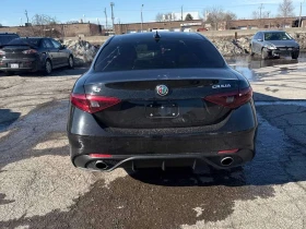 Alfa Romeo Giulia * 4dr Sdn AWD * PANO* KEYLESS* ПОДГРЕВ*  | Auto.bg — изображение 13