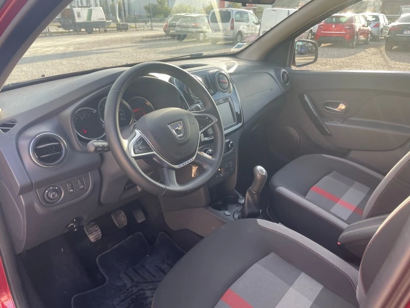 Dacia Sandero Stepway 1.0 TCe LPG, снимка 9 - Автомобили и джипове - 42551890