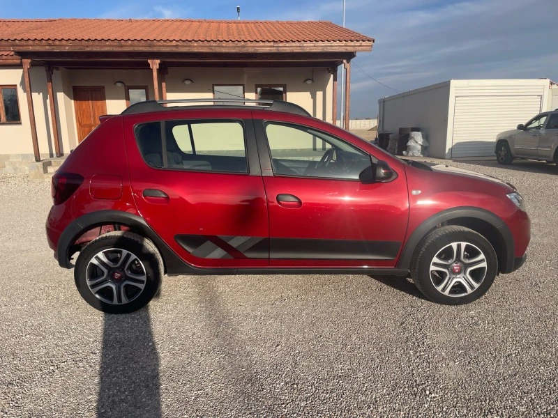 Dacia Sandero Stepway 1.0 TCe LPG, снимка 8 - Автомобили и джипове - 42551890