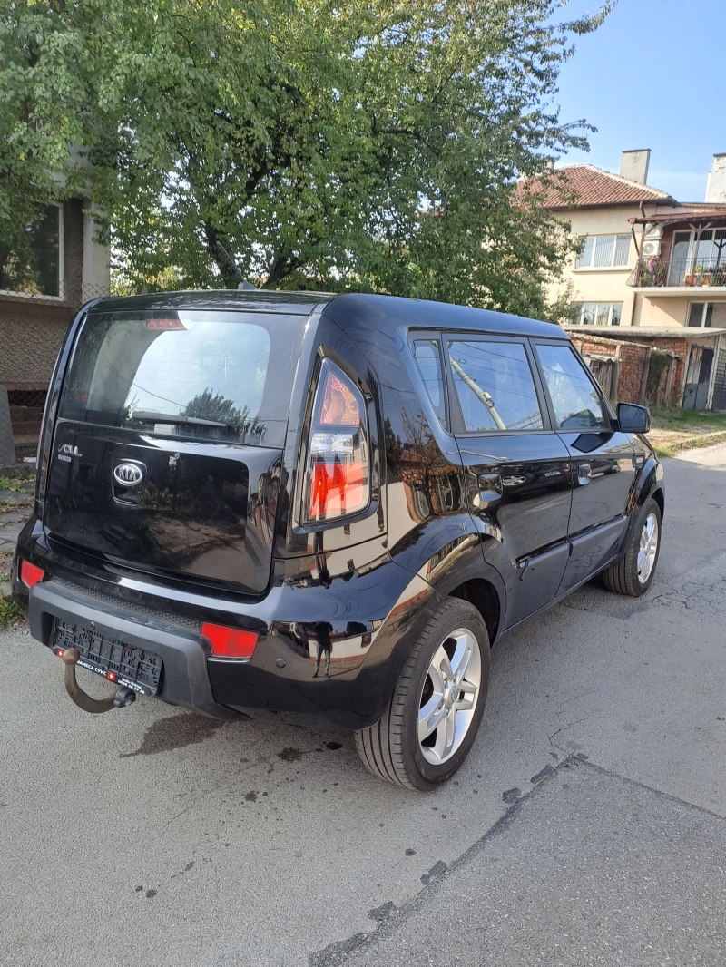 Kia Soul 1.6 Бензин инжекцион., снимка 3 - Автомобили и джипове - 47761841