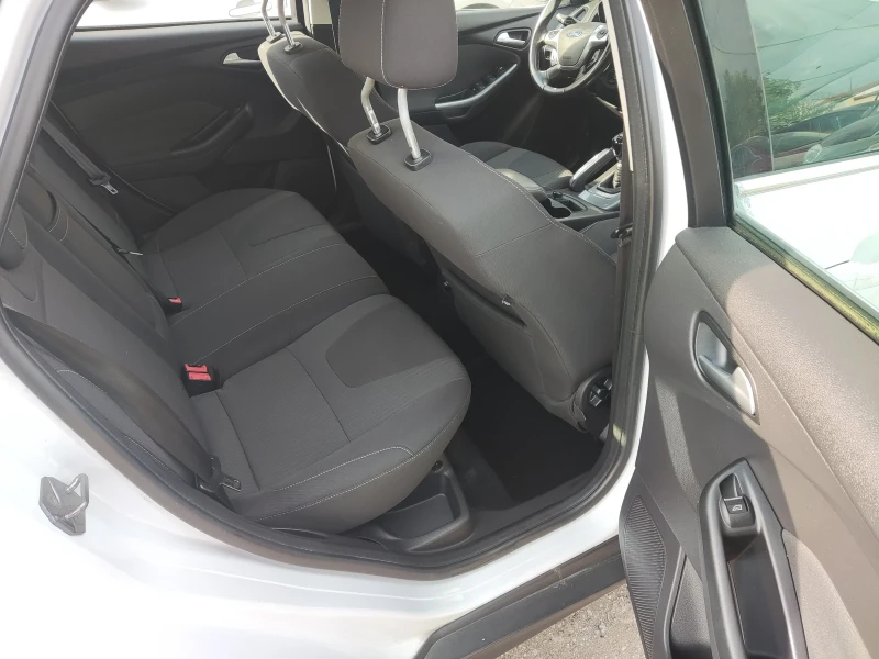 Ford Focus 1.6TDCI Titanium, снимка 8 - Автомобили и джипове - 52328507