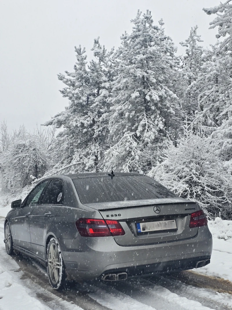 Mercedes-Benz E 350, снимка 2 - Автомобили и джипове - 53265207
