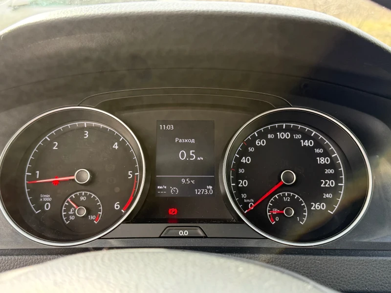 VW Golf 7 FACELIFT 1.6TDI, снимка 10 - Автомобили и джипове - 53481650