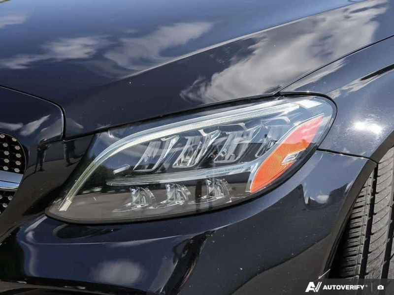 Mercedes-Benz C 300 * 4MATIC Sedan * CARFAX * ЦЕНА ДО БГ, снимка 3 - Автомобили и джипове - 53537146