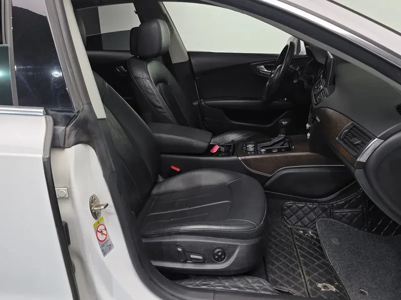 Audi A7 2.0 TDI Quattro, снимка 11 - Автомобили и джипове - 54147740