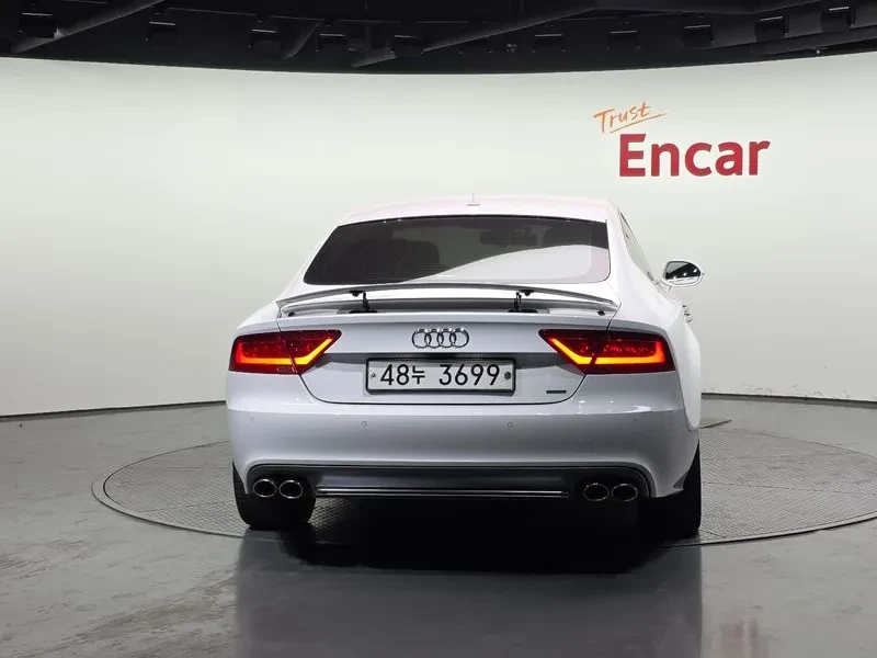 Audi A7 2.0 TDI Quattro, снимка 4 - Автомобили и джипове - 54147740