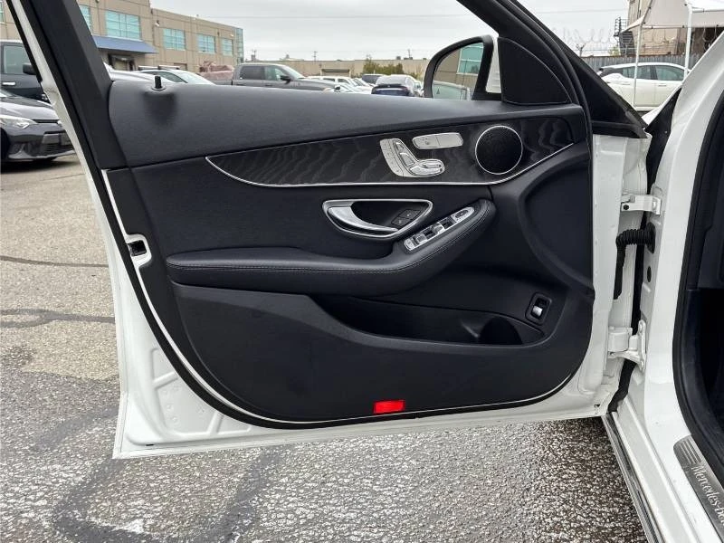 Mercedes-Benz C 300 4MATIC/��������/360 ������/�������� | Mobile.bg � ����������� 9