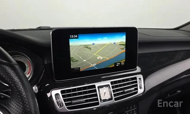 Mercedes-Benz CLS 250 * BLUETEC * 360 * KEYLESS * ШИБИДАХ * АВТОКРЕДИТ, снимка 10 - Автомобили и джипове - 54577878